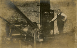 Printing press, ca. 1900