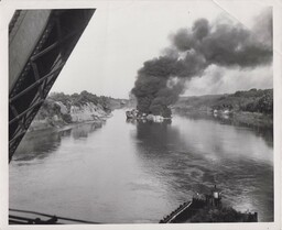 Chesapeake and Delaware Canal, 1952