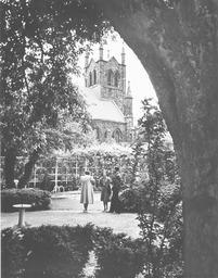 Garden in rear of Read House, June 1940