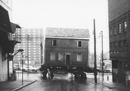Ferris House, 1976