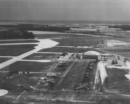 Dover Army Air Force Base, 1940-1945