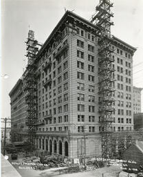 DuPont Building, 1918