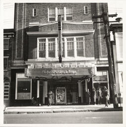 Exterior view of the National Theater, 810-812 French St., Wilmington, Delaware, December 4, 1938.