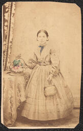 Carte de visite, Young Girl with Colored Flowers, front